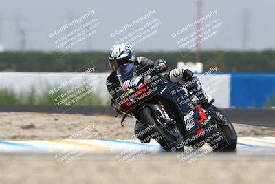 media/Jul-12-2025-Pacific Track Time (Sat) [[beecba6d8c]]/Group A/Turn 1 (12pm)/